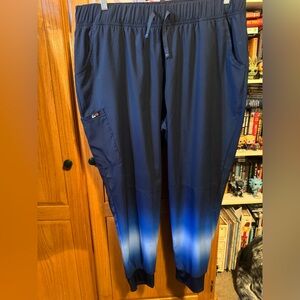 Women’s Koi Jogger Scrub Pants